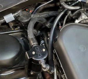 J&L Oil Catch Can Chrysler 300C, Dodge Challenger e Charger 3.6 V6