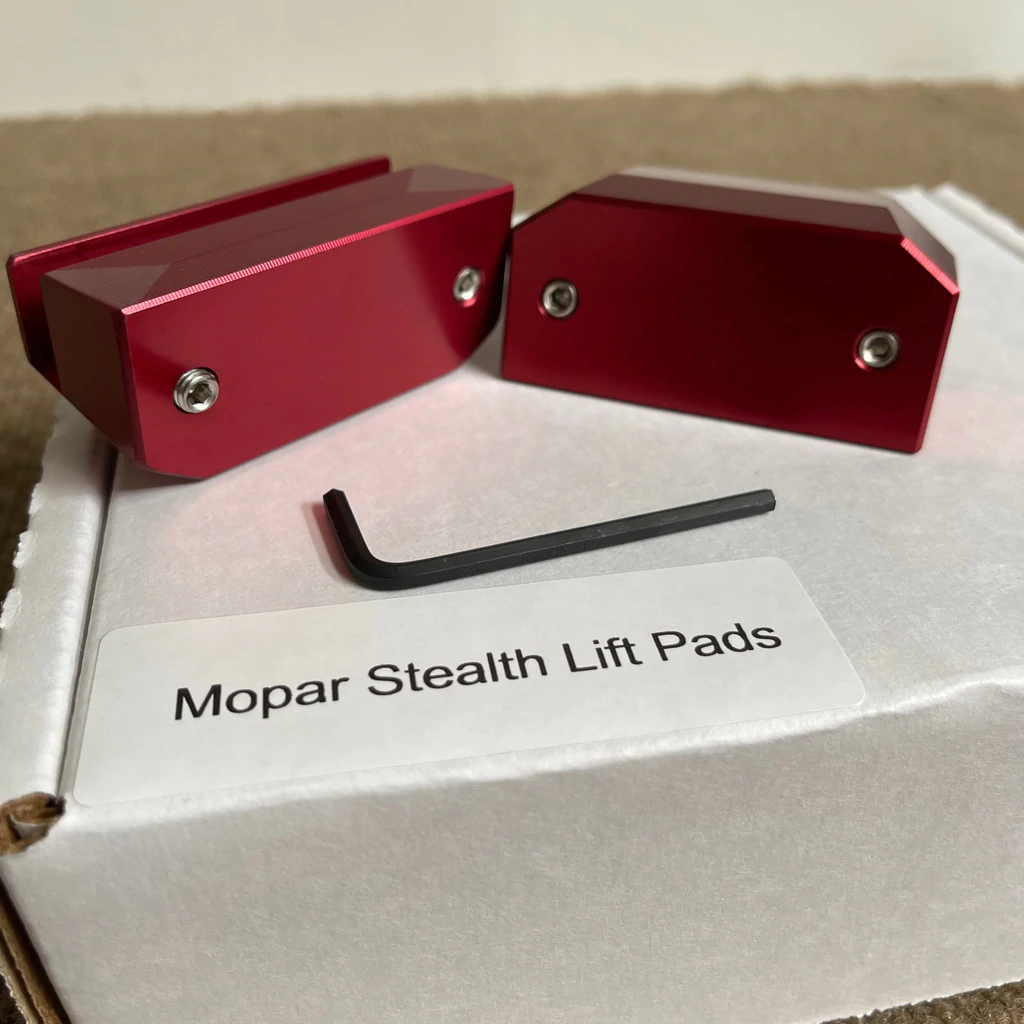Stealth Lift Pads / Wagenheberadapter Dodge Charger
