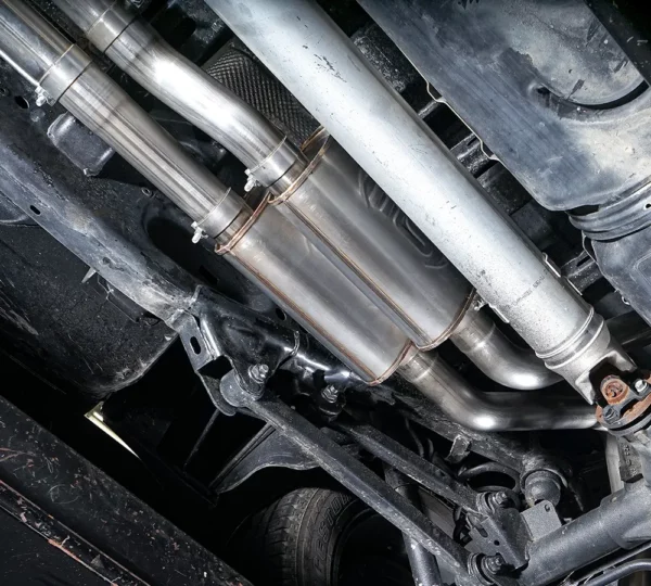 Collettore Stainless Works con convertitori catalitici ad alto flusso per RAM 5.7 Hemi dal 2019