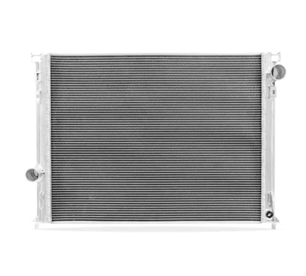 Mishimoto aluminum radiator for Chrysler 300C, Dodge Challenger, Charger and Magnum 5.7