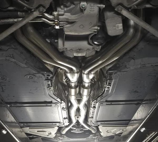 Stainless Works 1 7/8" spruitstuk met high-flow katalysatoren en X-pipe voor Chevrolet Corvette C7