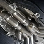 Stainless Works 1 7/8" Fächerkrümmer mit High-Flow Katalysatoren und X-Pipe für Chevrolet Corvette C7