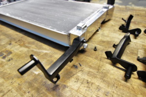 Radiador Mishimoto MMRAD-MUS4-15 para Ford Mustang 2.3 EcoBoost