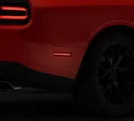 Raxiom Axial Series LED Seitenmarkierungsleuchten (schwarz getönt) für Dodge Challenger 2015 - 2023