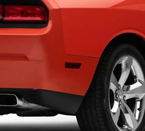 Raxiom Axial Series LED luces de posición laterales (negro tintado) para Dodge Challenger 2008 - 2014