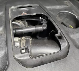 J&L Oil Catch Can für Dodge Durango 3.6